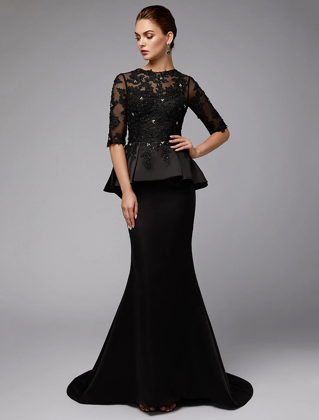 Mermaid / Trumpet Mother of the Bride Dress Sexy See Through Jewel Neck Sweep / Brush Train Satin Lace Half Sleeve with Beading Appliques Elegant