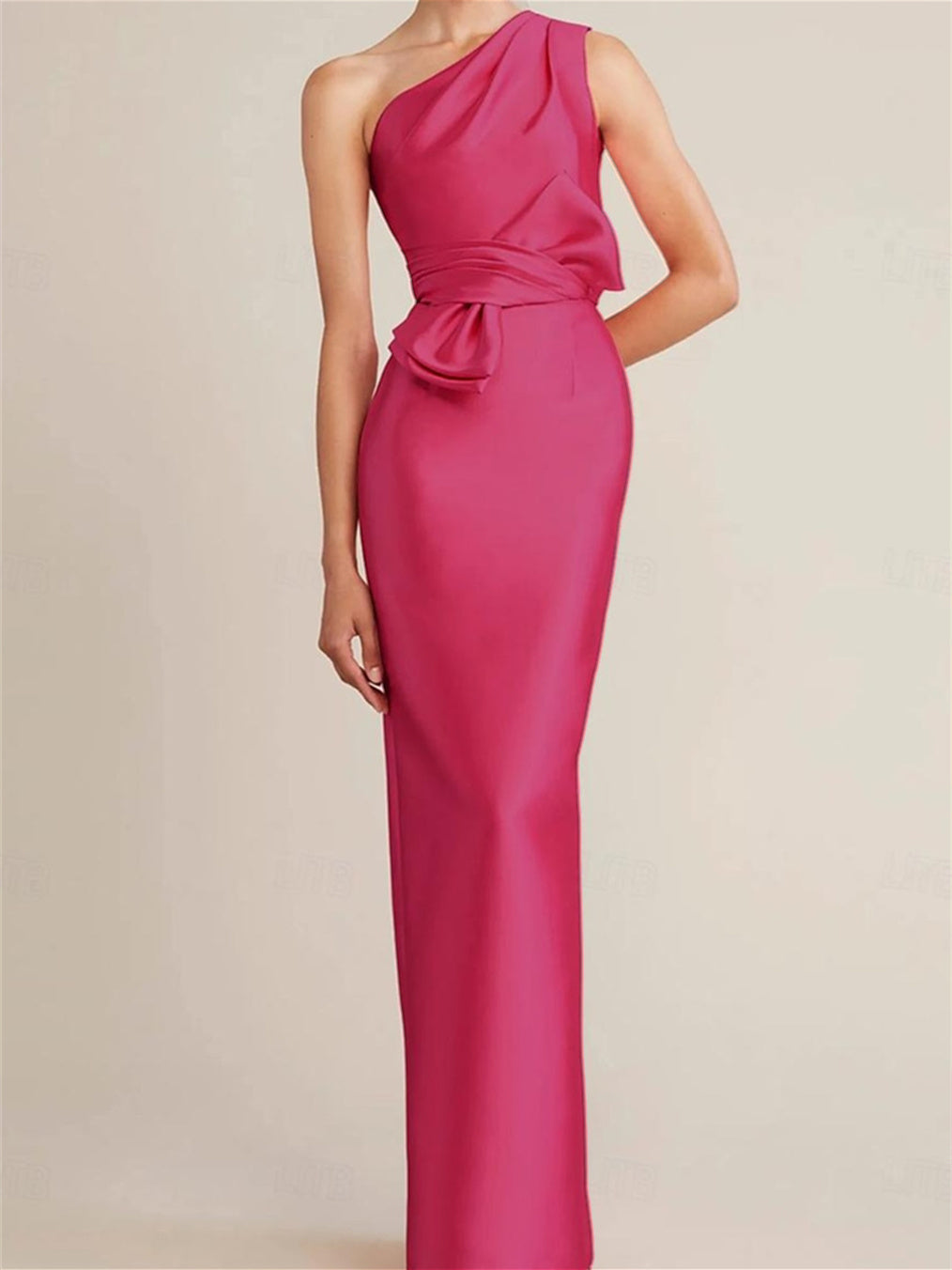 Sheath/Column One-Shoulder Sleeveless Cocktail Dresses With Pleats Evening Dress