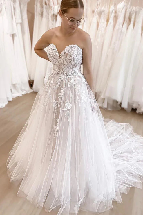 Charming A Line Sweetheart Tulle Wedding Dresses with Lace Off Shoulder