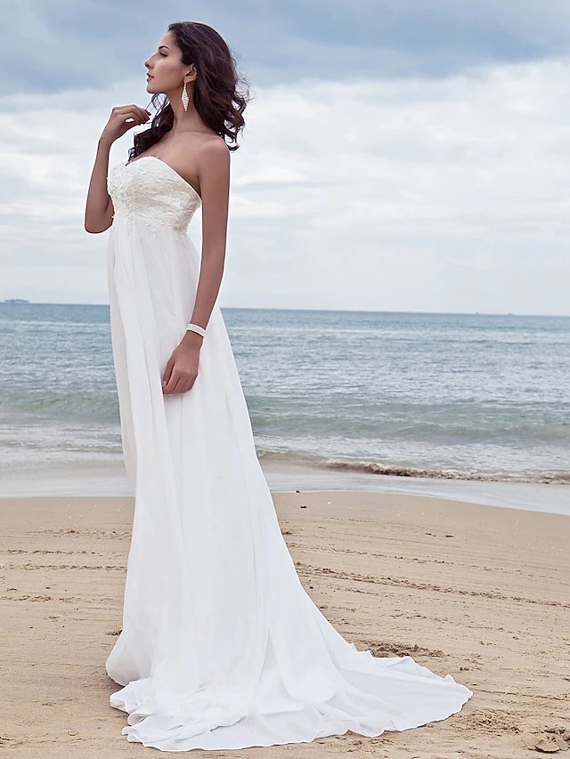 A-Line Wedding Dresses Sweetheart Neckline Court Train Chiffon Strapless Simple Beach Plus Size with Beading