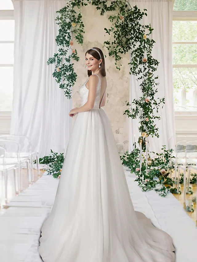 A-Line Wedding Dresses V Neck Court Train Lace Tulle Sleeveless Romantic Simple