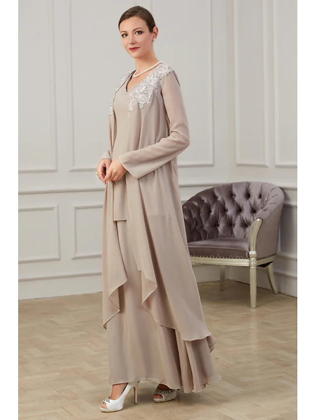 A-Line Mother of the Bride Dress Elegant Jewel Neck Floor Length Polyester Long Sleeve