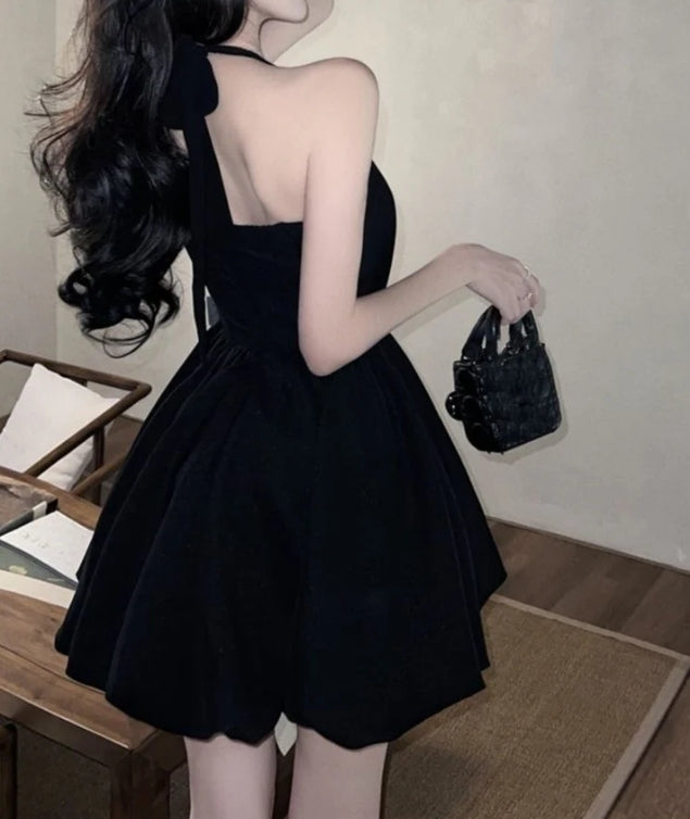 Xiaopinwu Halter Black Short Dress Women Summer Sleeveless A-line Homecoming Dress Evening Party Dress