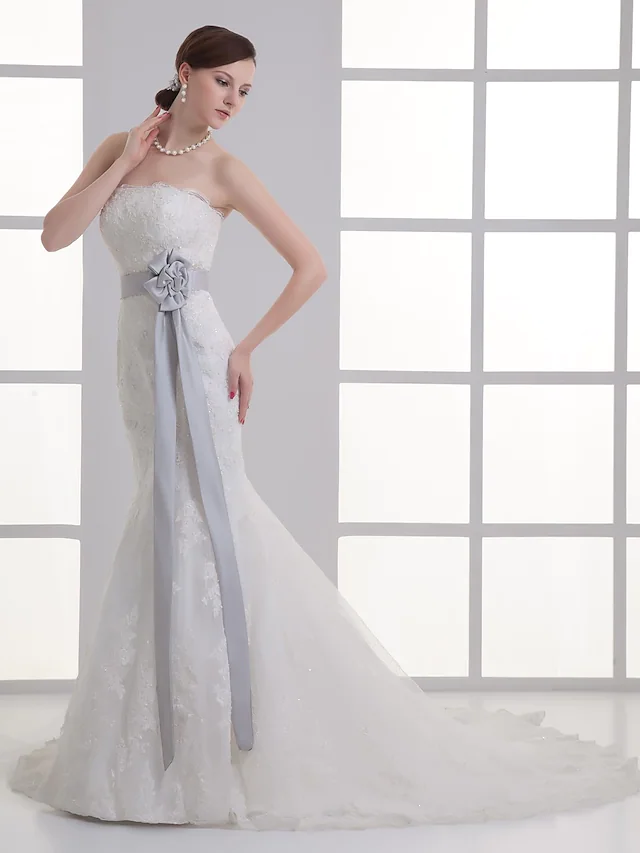 Wedding Dresses Strapless Chapel Train Lace Satin Strapless with Sashes Ribbons Bow(s)