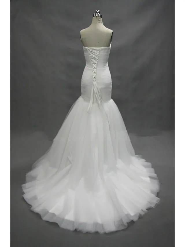 Wedding Dresses Sweetheart Neckline Court Train Tulle Strapless Simple Sexy Little White Dress