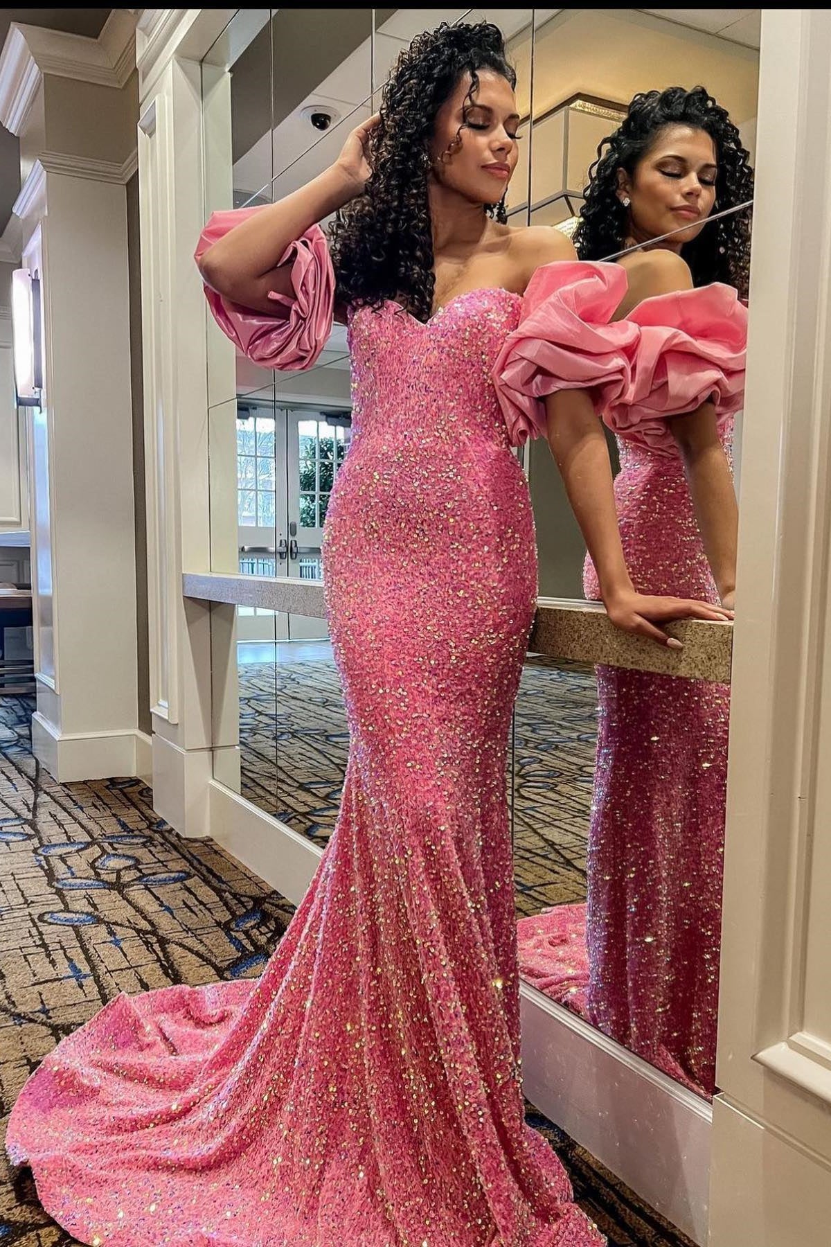 Mermaid Off The Shoulder Sweetheart Puff Sleeves Sequins Long Prom Dress Sparkly Evening Dresses