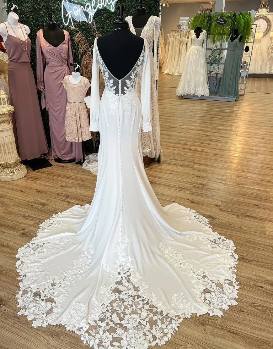 Mermaid V Neck Train Long Sleeves Wedding Dress With Appliques Sexy