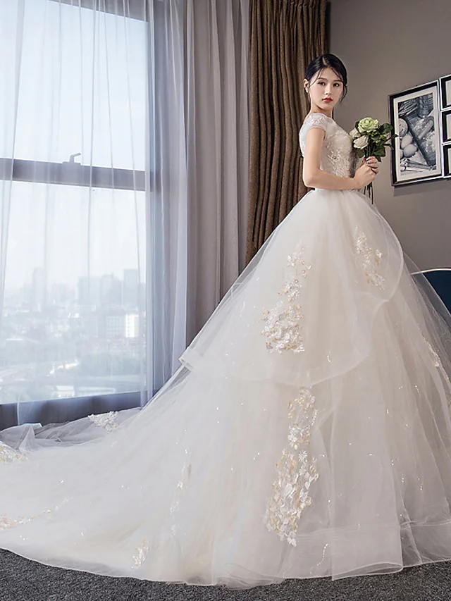 Ball Gown Wedding Dresses Off Shoulder Chapel Train Organza Cap Sleeve Formal Elegant with Crystals