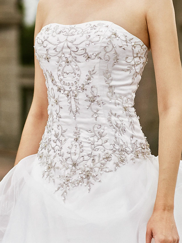 Ball Gown Wedding Dresses Strapless Court Train Organza Strapless Country Romantic Plus Size with Pick Up Skirt
