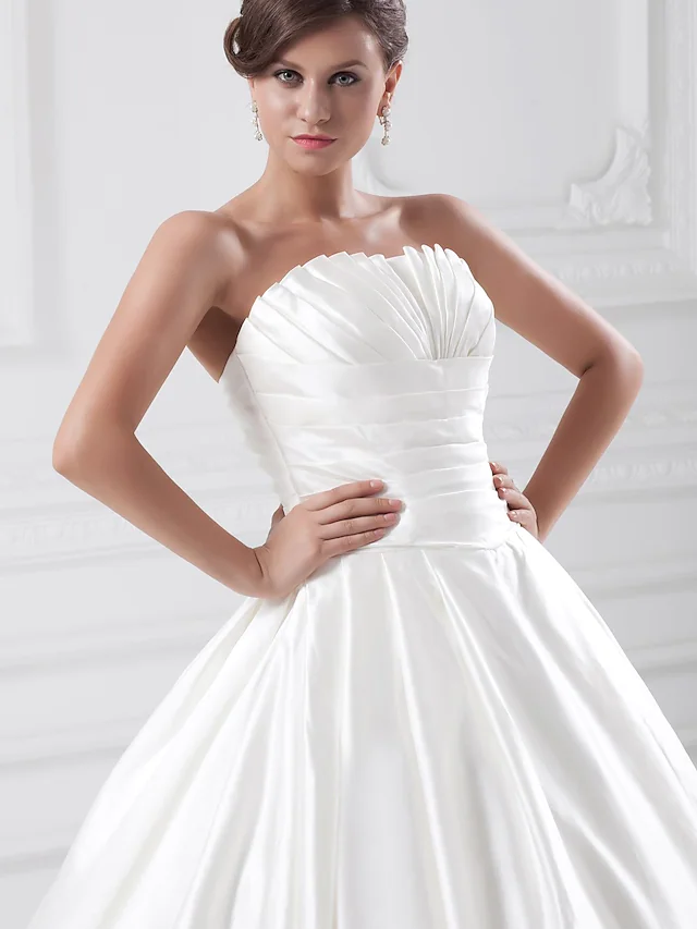 Ball Gown Wedding Dresses Strapless Court Train Satin Strapless Plus Size with Ruched