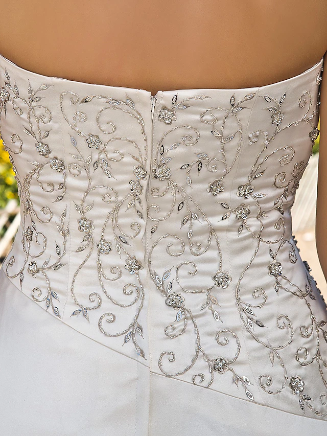 Princess A-Line Long Wedding Dresses Strapless Chapel Train Satin Sleeveless