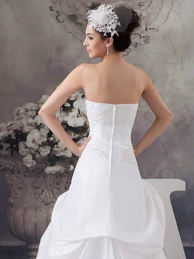 A-Line Wedding Dresses Strapless Court Train Satin Strapless with Beading Appliques Off Shoulder