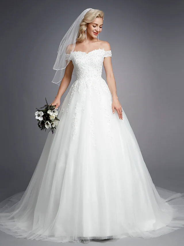 Ball Gown Wedding Dresses Off Shoulder Court Train Lace Tulle Short Sleeve Romantic Sparkle & Shine with Beading