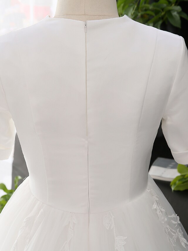 A-Line Wedding Dresses V Neck Court Train Satin Tulle Half Sleeve Simple Elegant with Appliques Beautiful