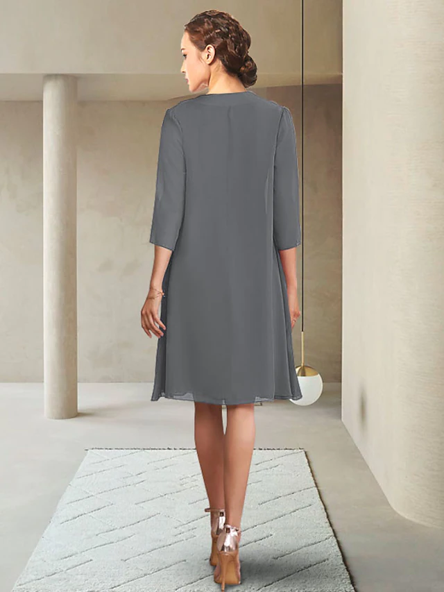 Mother of the Bride Dress Elegant Jewel Neck Knee Length Chiffon Length Sleeve with Ruching Pure Color