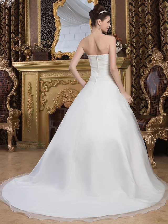 A-Line Wedding Dresses Sweetheart Neckline Court Train Organza Satin Strapless with Ruched Cascading