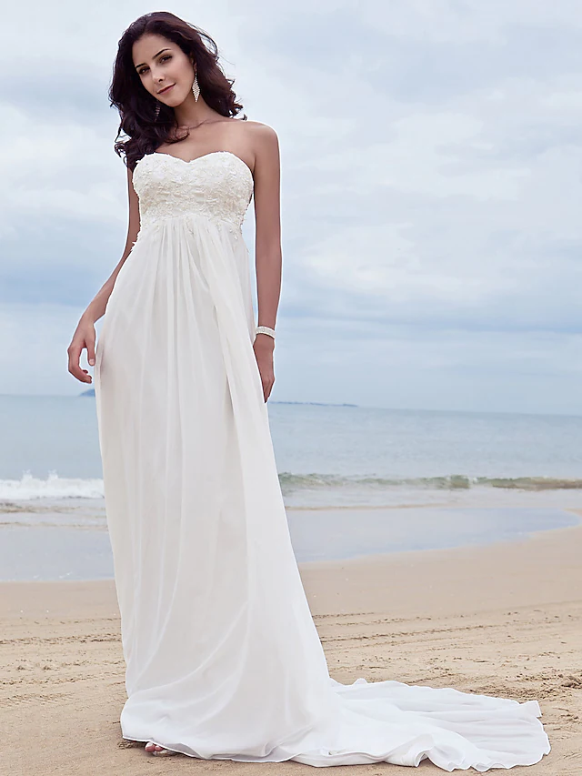 A-Line Wedding Dresses Sweetheart Neckline Court Train Chiffon Strapless Simple Beach Plus Size with Beading