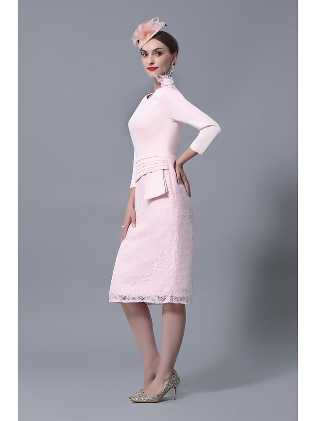 Mother of the Bride Dress Plus Size Elegant Vintage Jewel Neck Knee Length Lace 3/4 Length Sleeve with Lace Ruffles