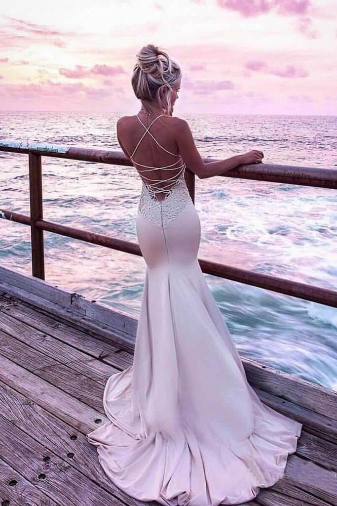Spaghetti Straps V Neck Satin Prom Dresses Lace Criss Cross Mermaid Evening Dresses Sexy