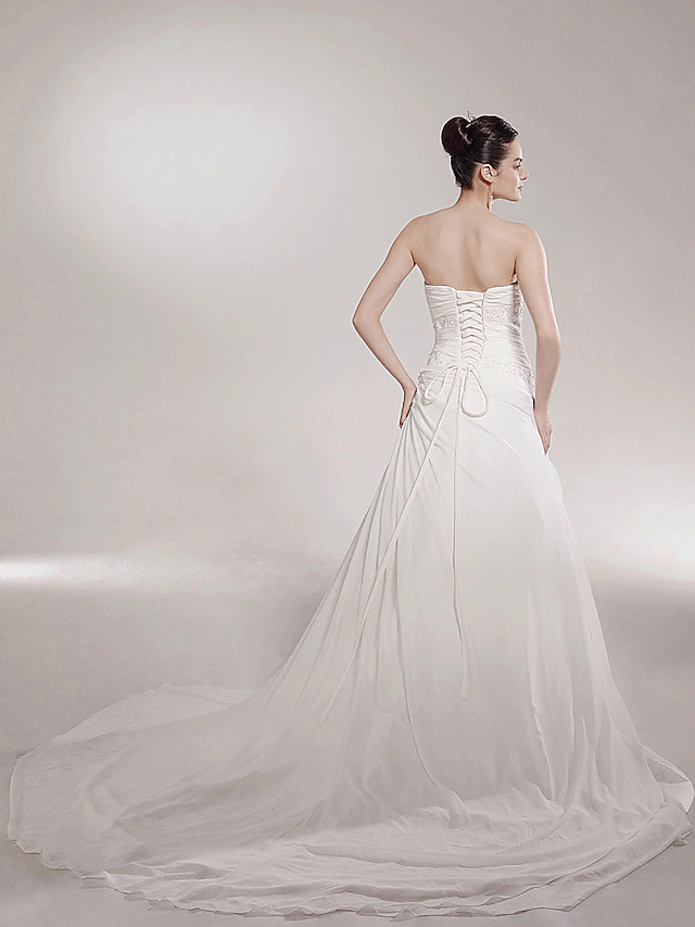 Princess A-Line Wedding Dresses Sweetheart Neckline Strapless Cathedral Train Chiffon