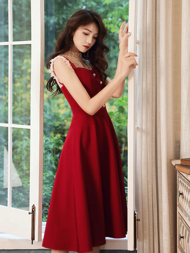 A-Line Glittering Elegant Party Wear Cocktail Party Dress High Neck Sleeveless Knee Length Spandex