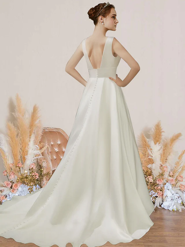 A-Line Wedding Dresses Jewel Neck Court Train Satin Short Sleeve Formal Simple with Pleats Pure Color