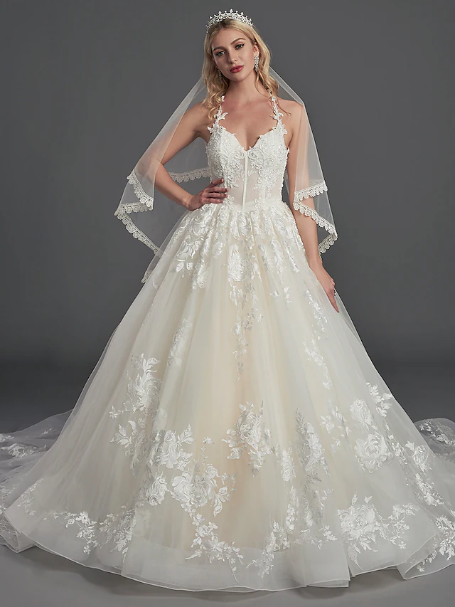 A-Line Wedding Dresses Off Shoulder Court Train Satin Short Sleeve Country Simple Plus Size Modern with Cascading