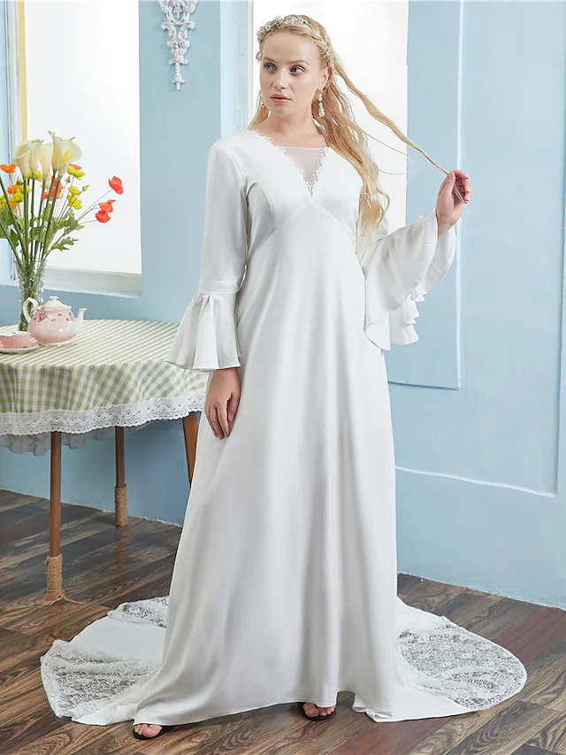 A-Line Wedding Dresses V Neck Chapel Train Lace Italy Satin Long Sleeve Vintage Plus Size with Pleats Lace