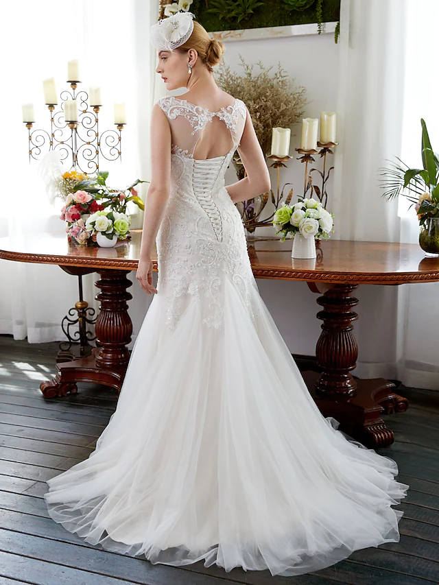 Wedding Dresses Illusion Neck Court Train Tulle Sleeveless Sparkle & Shine with Beading