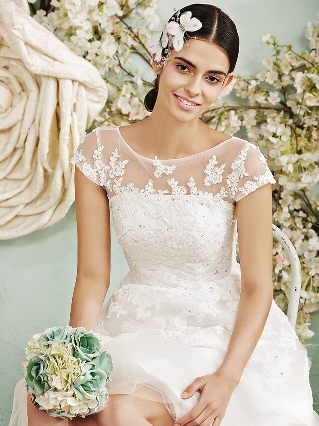 A-Line Wedding Dresses Halter Neck Floor Length Chiffon Sleeveless See-Through with Sequin Criss-Cross Beautiful