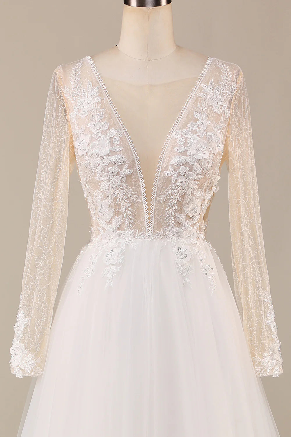Tulle Long Sleeves Wedding Dress with Lace Sexy