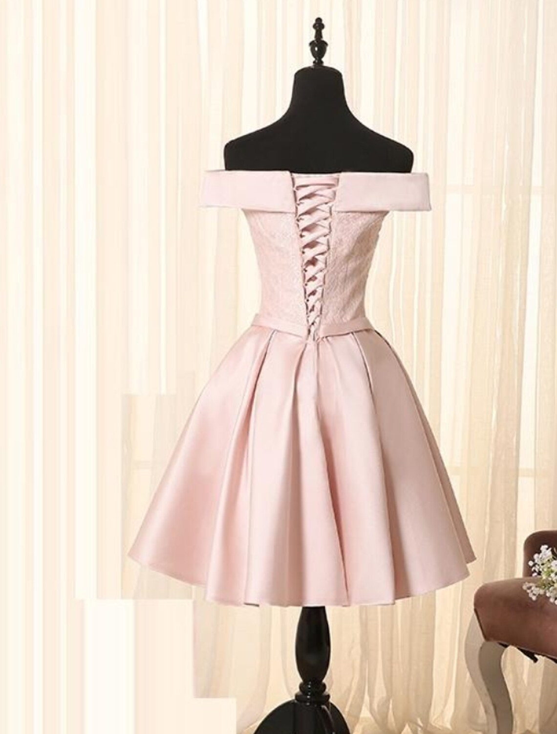 A-Line Minimalist Elegant Engagement Cocktail Party Dress Off Shoulder Sleeveless Short / Mini Satin with Bow(s)