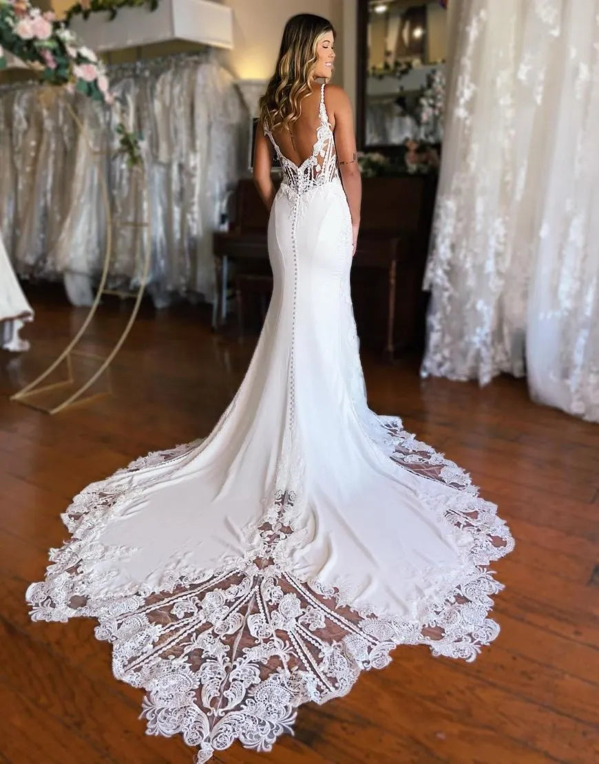 Mermaid Spaghetti Straps Satin Wedding Dress With Appliques V-neck Sexy