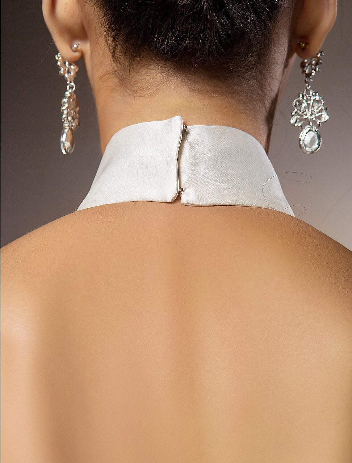 Hall Wedding Dresses Sheath / Column Halter Sleeveless Floor Length Satin Bridal Gowns With Sash