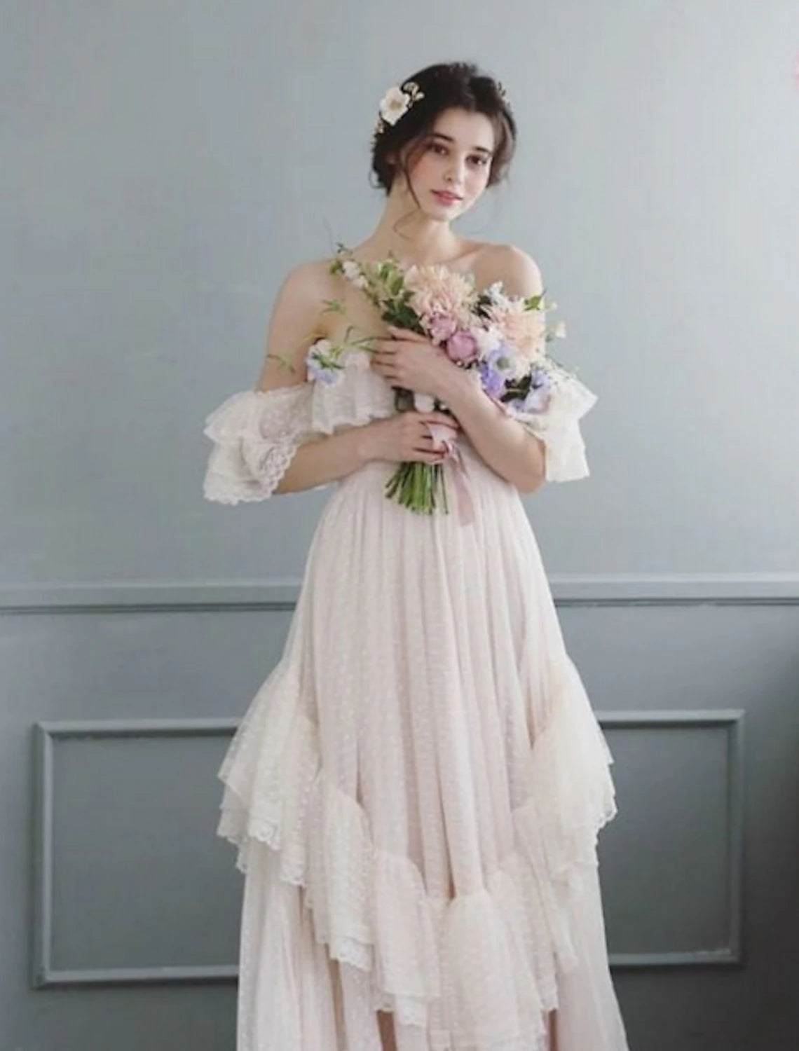 Beach Wedding Dresses A-Line Off Shoulder Cap Sleeve Sweep / Brush Train Tulle Bridal Gowns