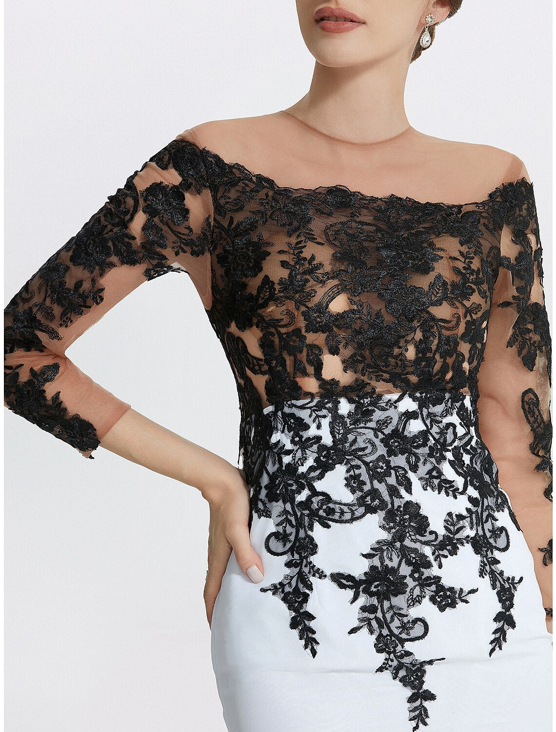 Mermaid Evening Gown Elegant Black Dress Masquerade Black Tie Colorblock Sweep / Brush Train Long Sleeve Jewel Neck Chiffon