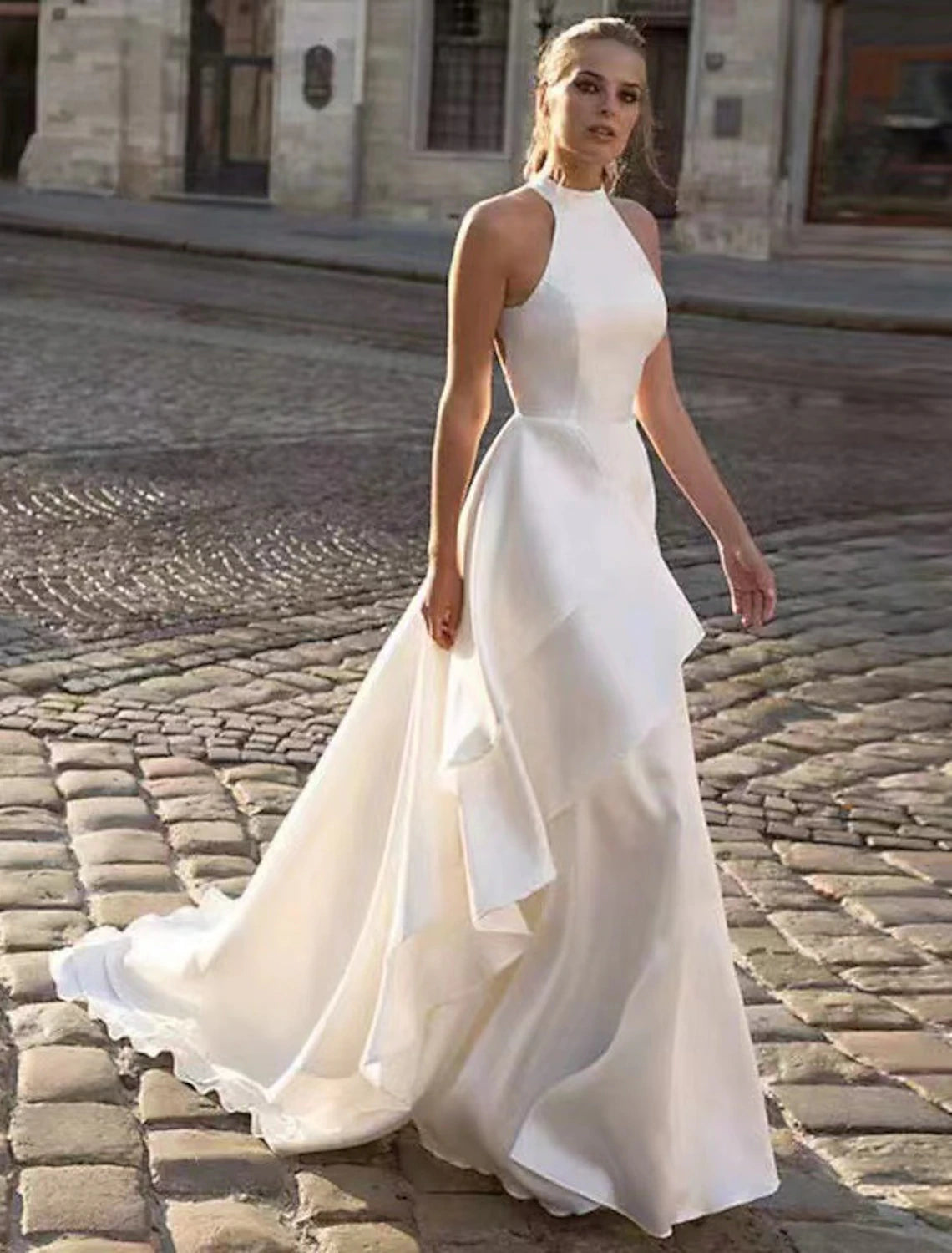 Reception Open Back Casual Wedding Dresses A-Line Halter Sleeveless Court Train Satin Bridal Gowns With Solid