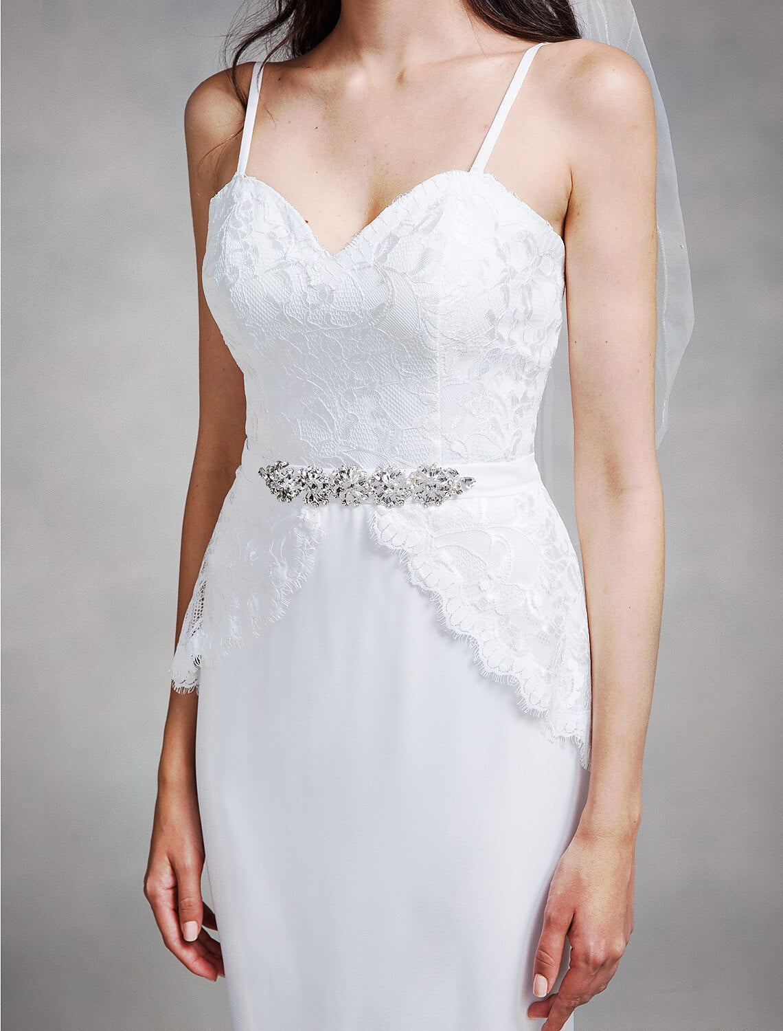 Mermaid / Trumpet Bridesmaid Dress Spaghetti Strap Sleeveless Elegant Floor Length Chiffon / Lace with Lace