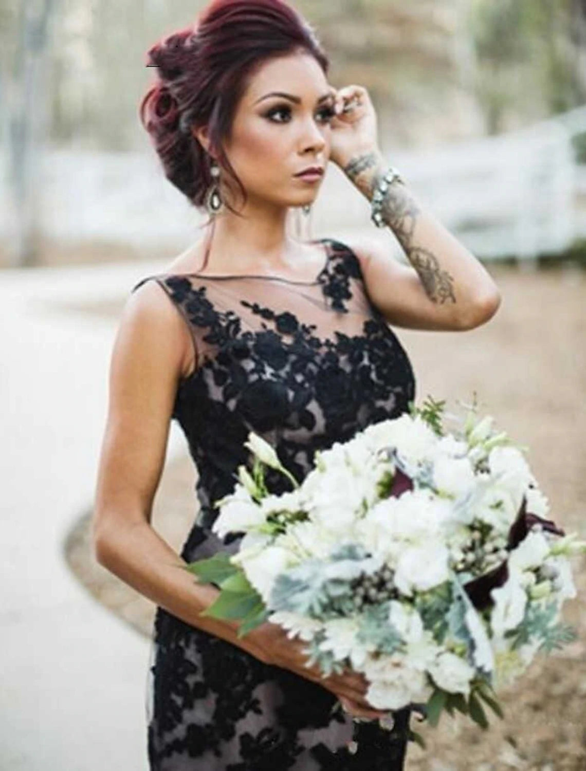 Engagement Gothic Wedding Dresses in Color Formal Wedding Dresses Mermaid / Trumpet Illusion Neck Sleeveless Court Train Satin Bridal Gowns