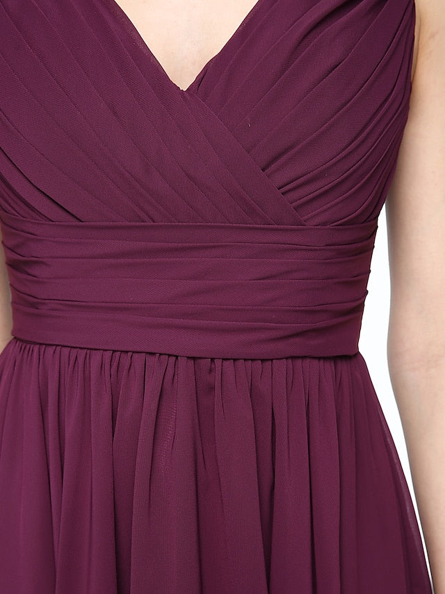 A-Line Bridesmaid Dress V Neck Sleeveless Elegant Short / Mini Chiffon with Pleats Pure Color