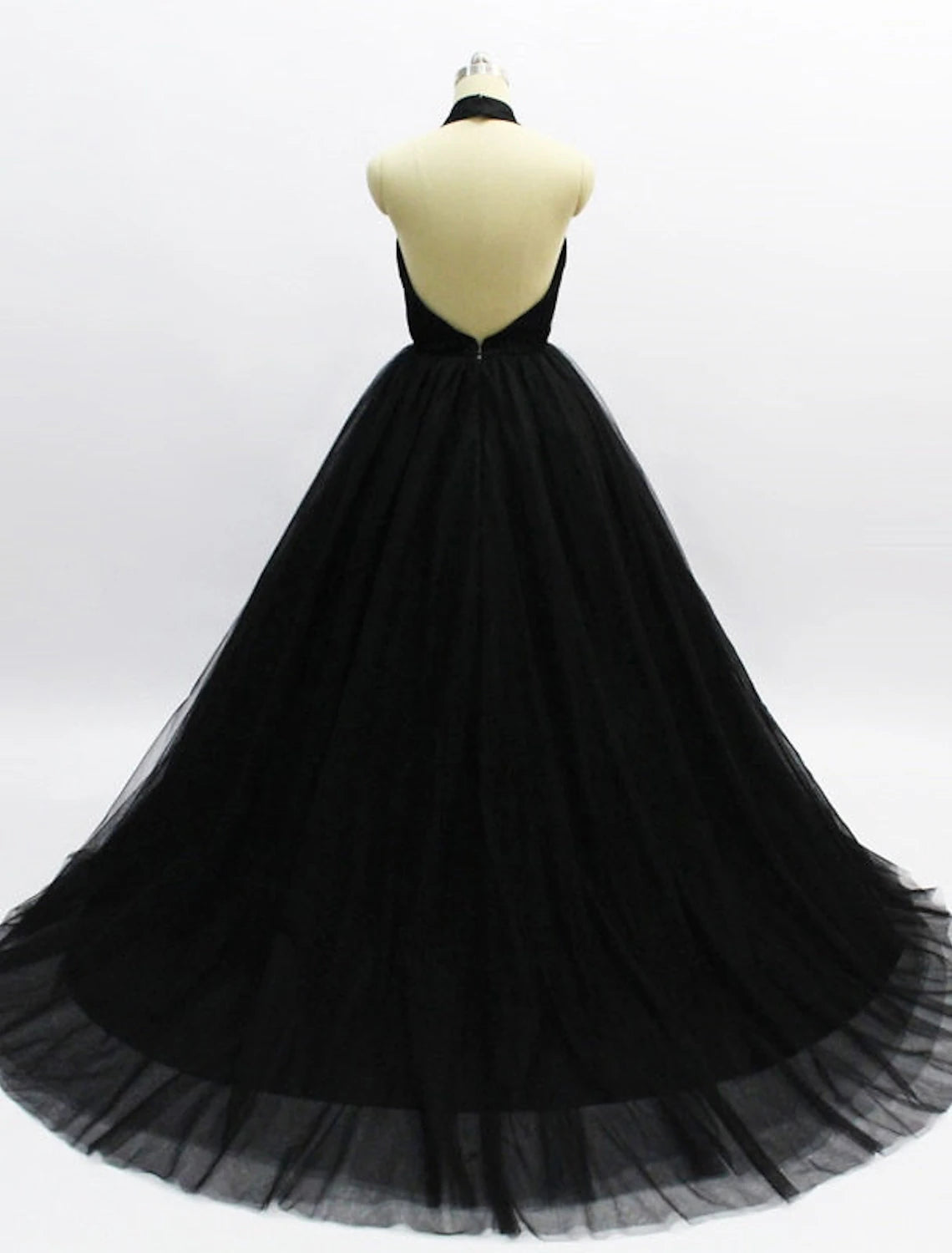 Ball Gown Prom Dresses Open Back Dress Wedding Party Court Train Sleeveless Halter Tulle Backless
