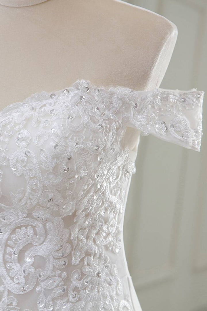 White Lace Off-the-Shoulder Trumpet Long Wedding Dress Beautiful