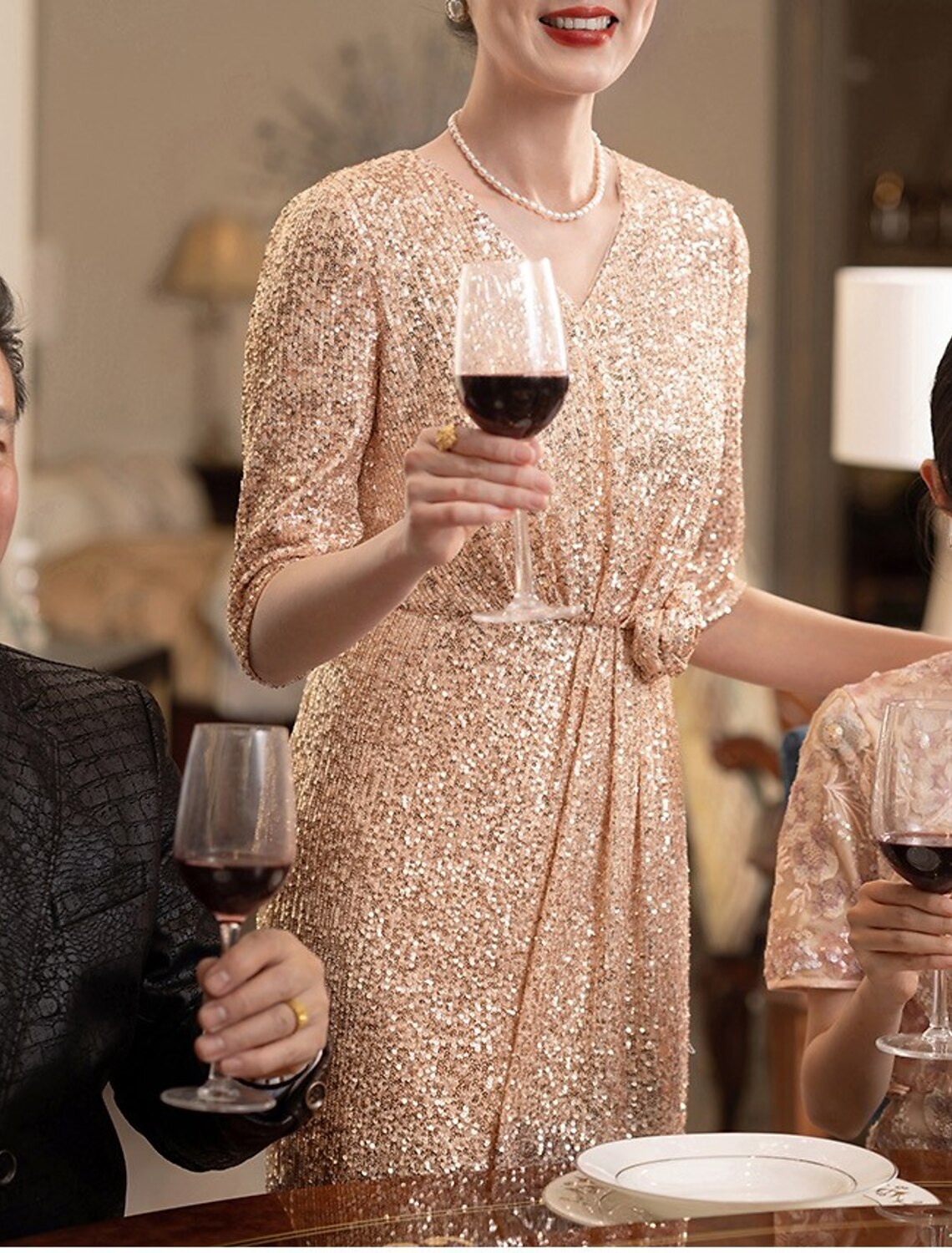 Sheath / Column Cocktail Dresses Sparkle & Shine Dress Wedding Party Floor Length Half Sleeve V Neck Sequined with Sequin