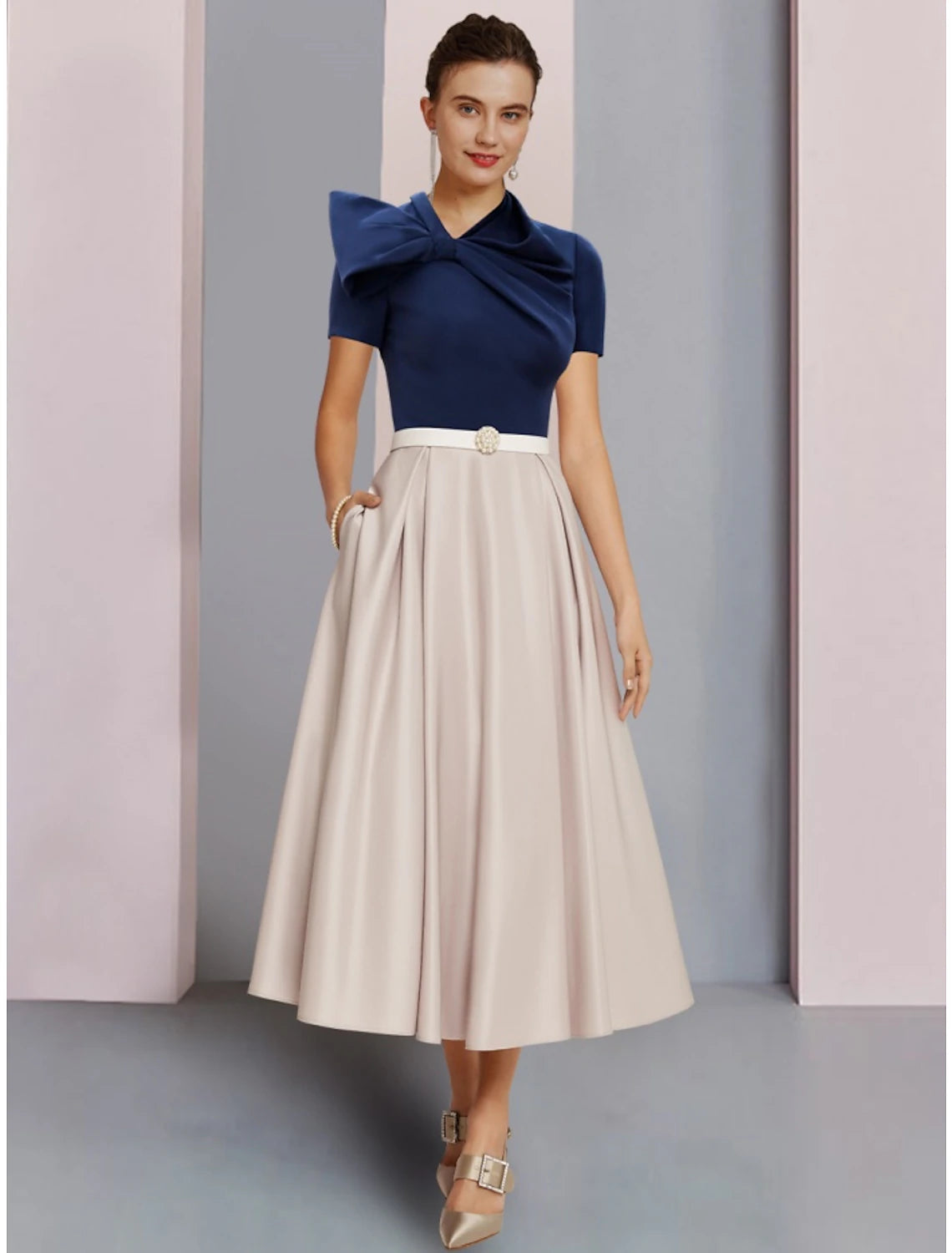 A-Line Mother of the Bride Dress Wedding Guest Elegant Jewel Neck Tea Length Satin Short Sleeve with Bow(s)
