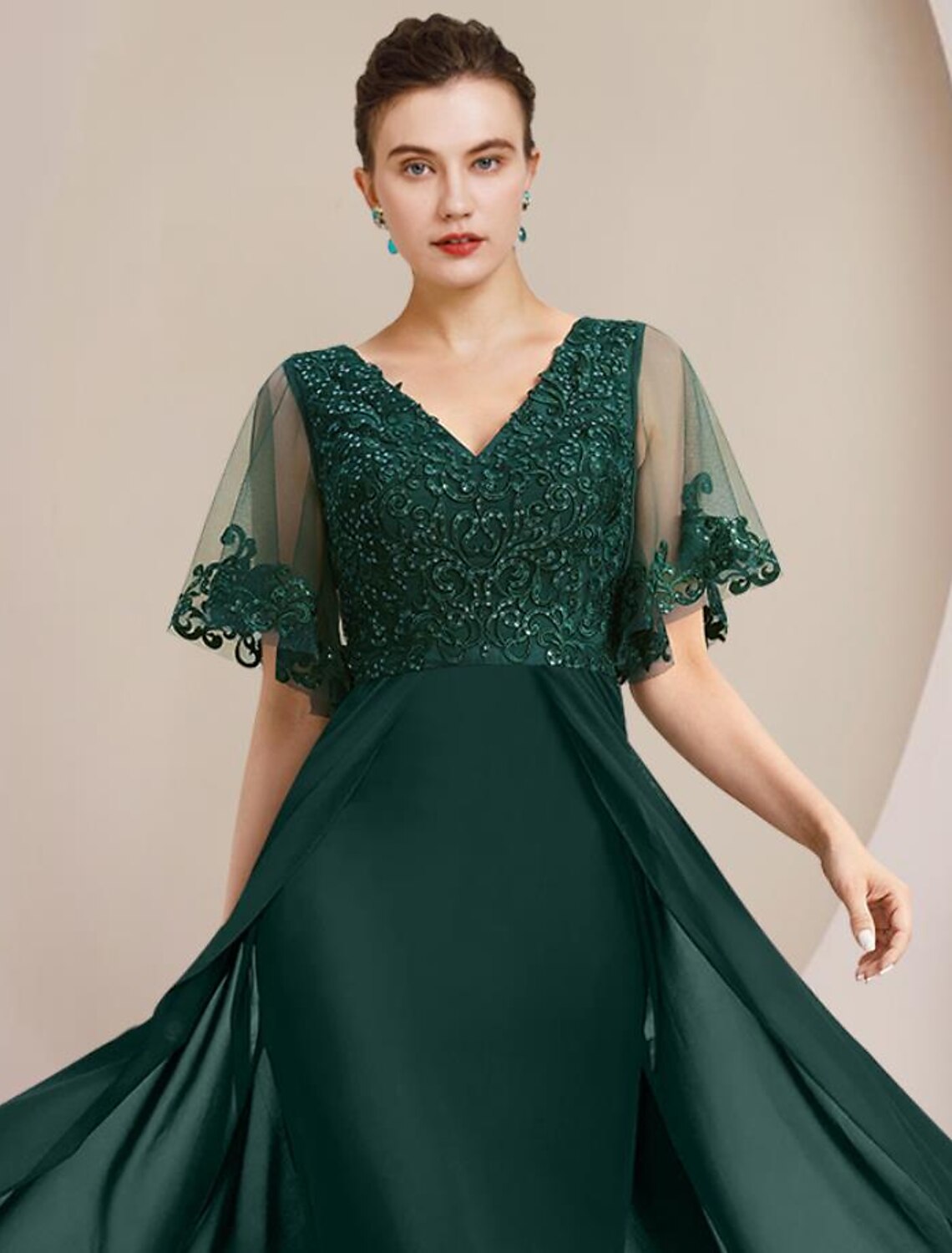 Sheath / Column Mother of the Bride Dress Formal Wedding Guest Elegant V Neck Floor Length Chiffon Lace Tulle Short Sleeve with Sequin