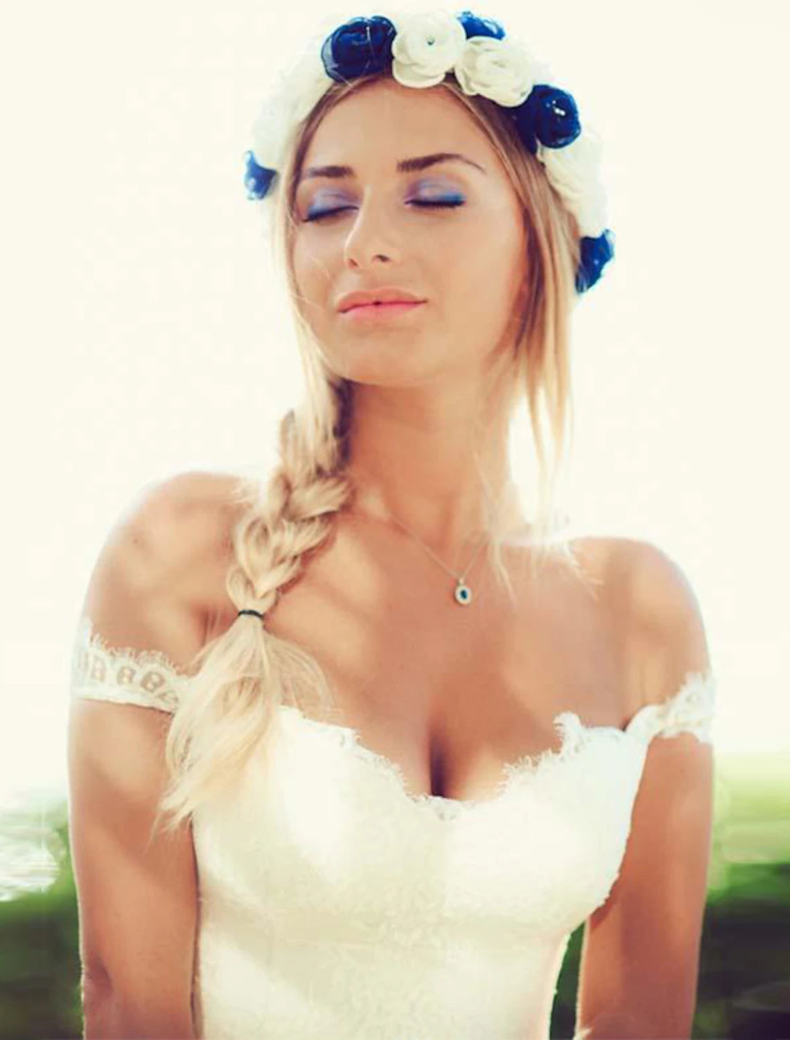 Beach Sexy Boho Wedding Dresses A-Line Off Shoulder Cap Sleeve Court Train Chiffon Bridal Gowns With Split Front