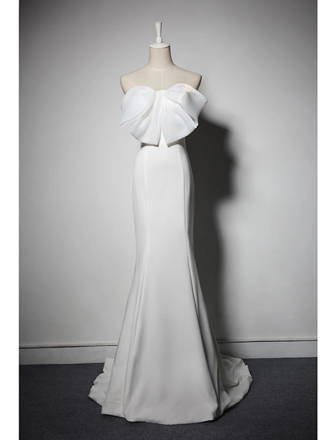 Mermaid / Trumpet Evening Gown Elegant Dress Wedding Party Sweep / Brush Train Sleeveless Strapless Stretch Fabric