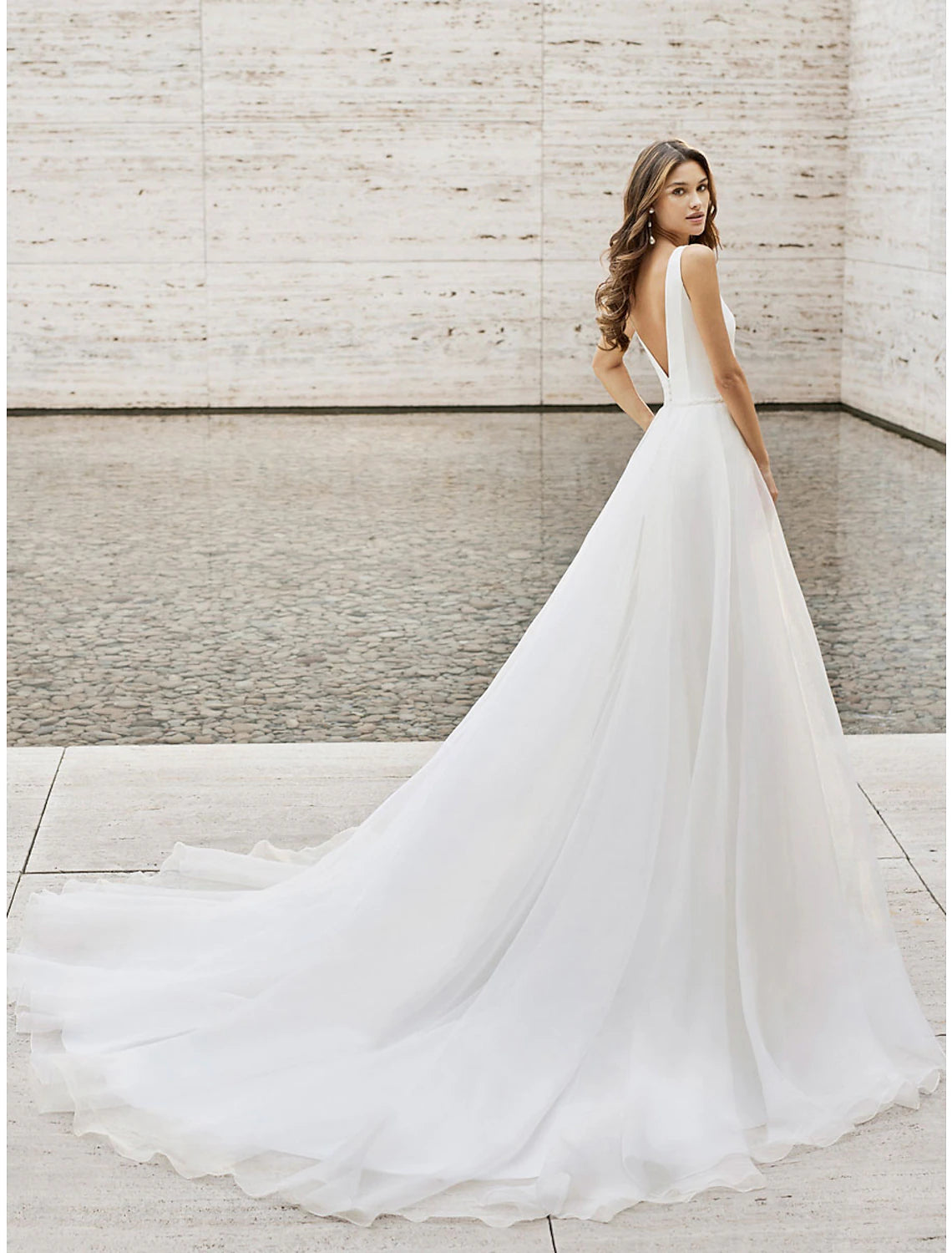 Beach Wedding Dresses Two Piece V Neck Sleeveless Court Train Satin Bridal Gowns