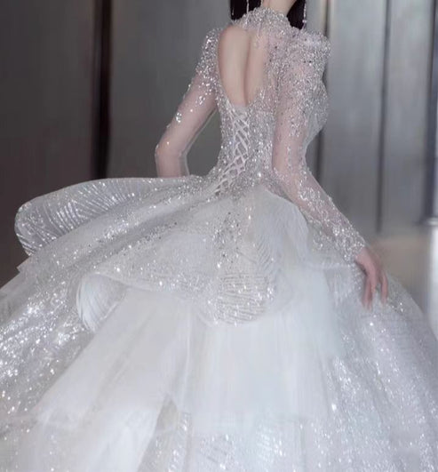 Strap Waist Pearl Sweetheart Collar Tulle Wedding Dress with Lace Elegant Beautiful