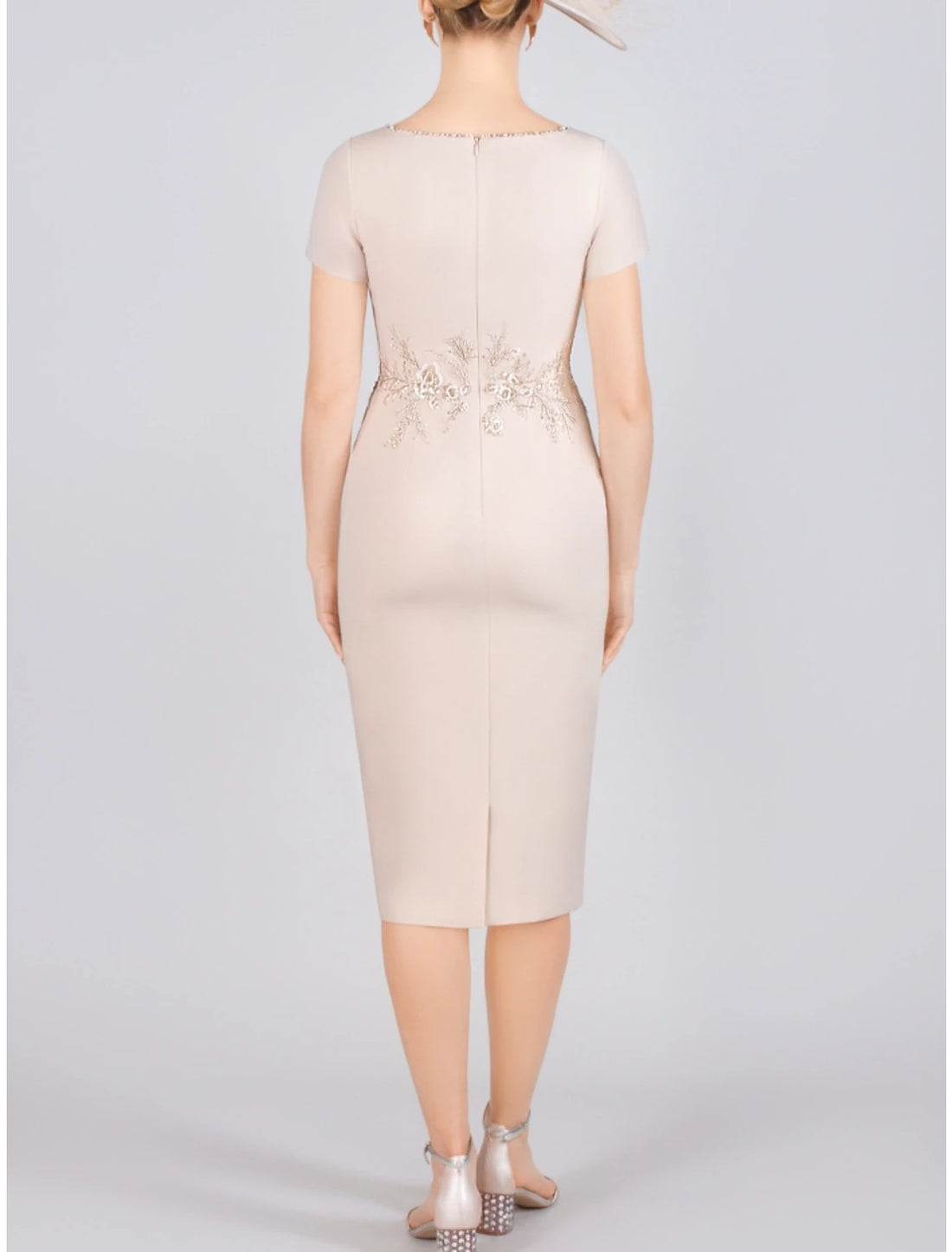 Two Piece Mother of the Bride Dress Wedding Guest Elegant Petite V Neck Knee Length Chiffon 3/4 Length Sleeve with Beading Appliques